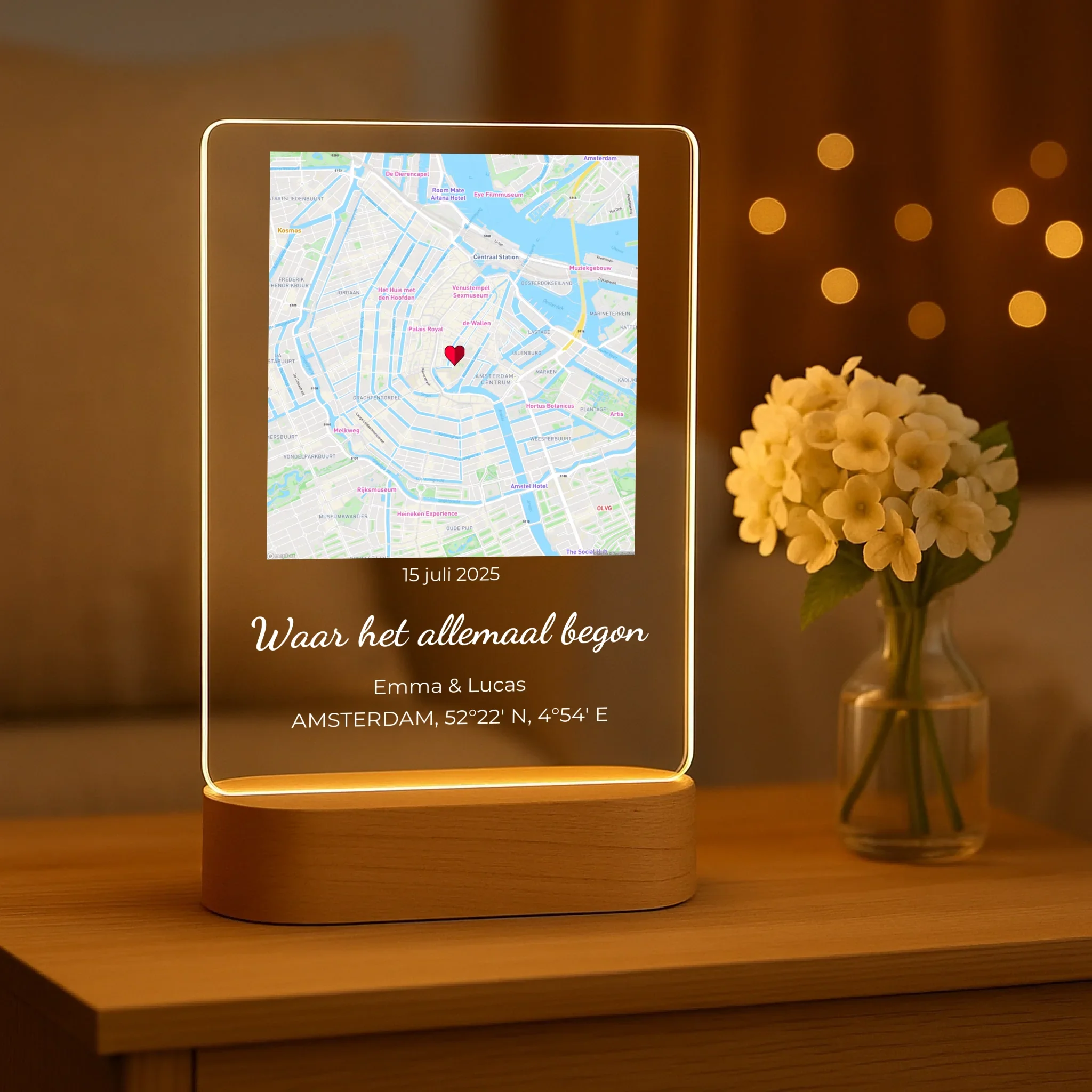 “Waar het begon” – Gepersonaliseerd nachtlampje incl. houten voet - Image 2